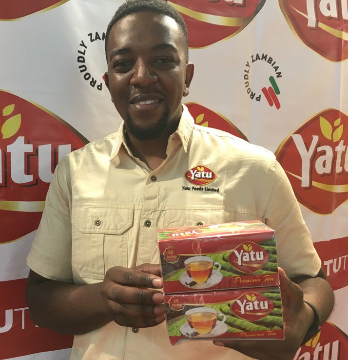 Asher Levy Chapotamo, CEO de Yatu Foods, en Zambie. Photo : Antoine Hervé
