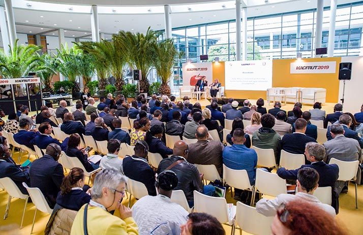 Lors de la conférence « Italie-Afrique: un partenariat renouvelé pour le développement horticole et agro-industriel ».