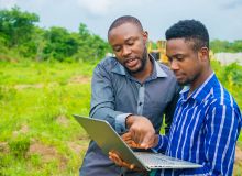 Le projet prévoit des formations aux technologies de l’information et de la communication pour plus de 19 000 jeunes d’Ekiti et des États voisins. © Vic Josh/Adobe stock