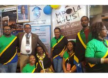 La Tanzanie participait pour la première fois, avec un stand, au Salon de l’agriculture de Paris. Photo : Silas Bayebane